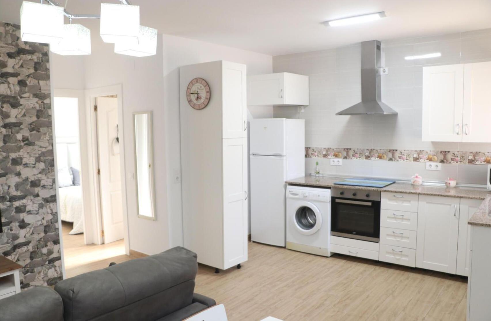 Apartamento En Conil Con Piscina Conil De La Frontera Exterior photo